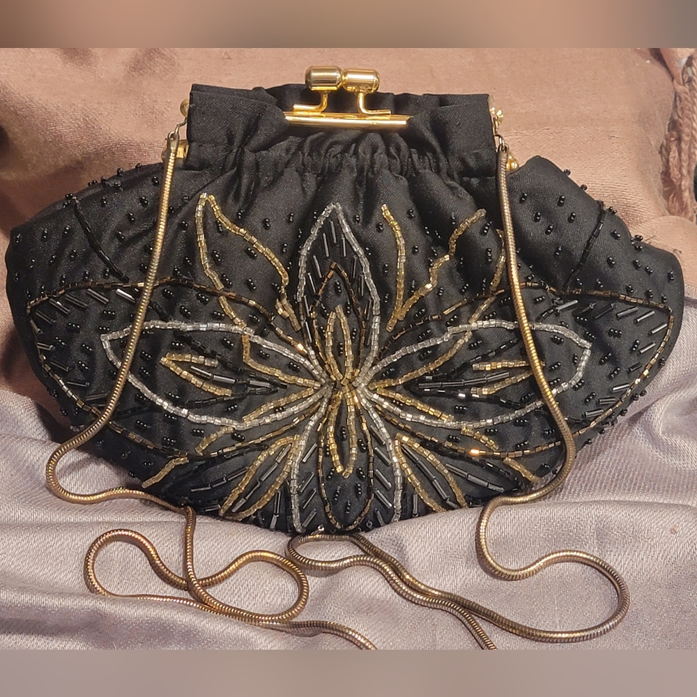 Imperial Fashion Vintage Black Beaded Evening Bag